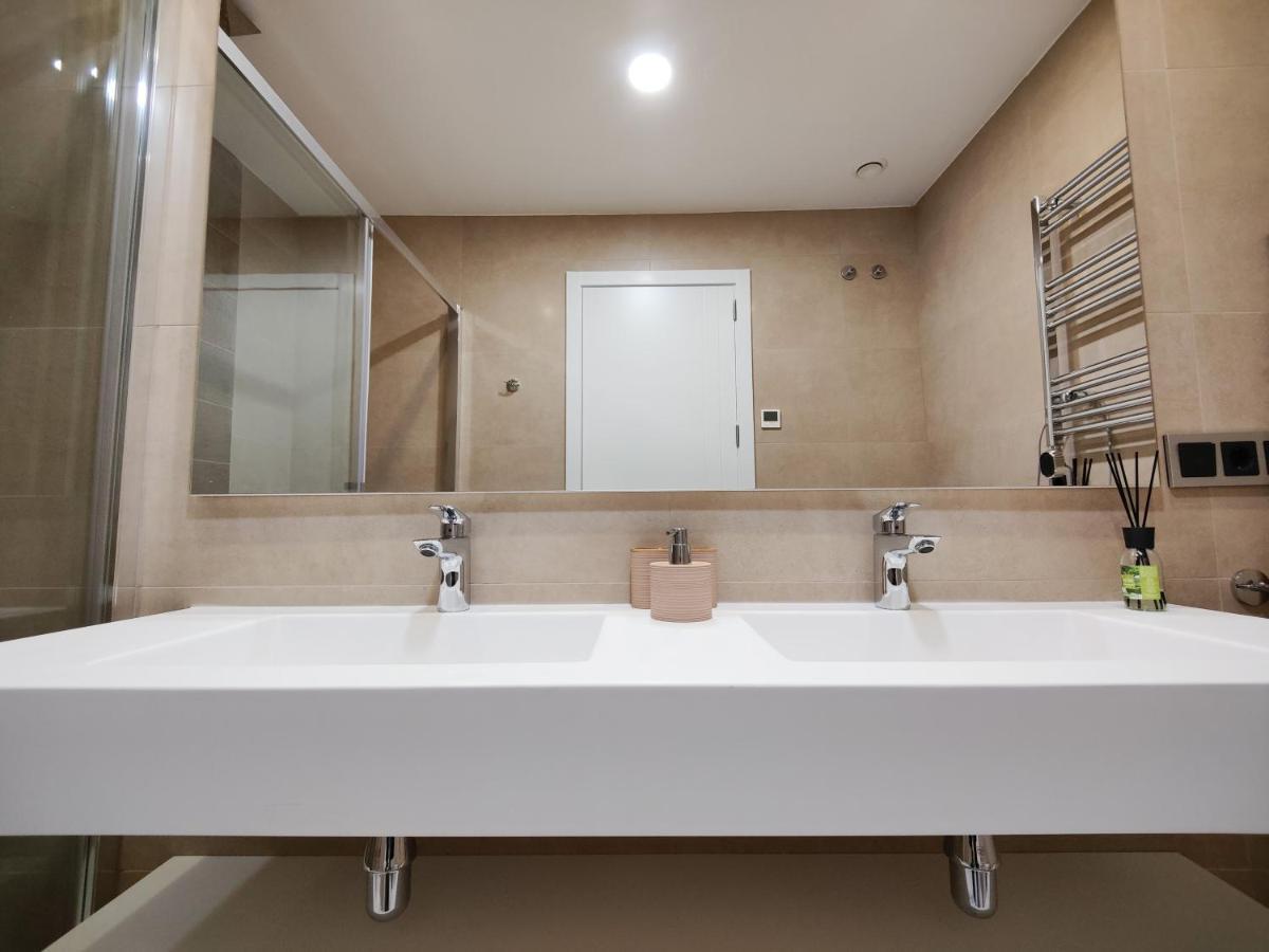 Sunset Waves Dream Apartment بينايدورم المظهر الخارجي الصورة
